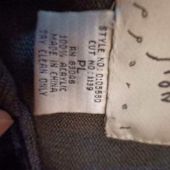 Vision apparel size petite large embroidered floral cardigan sweater - Picture 6 of 10